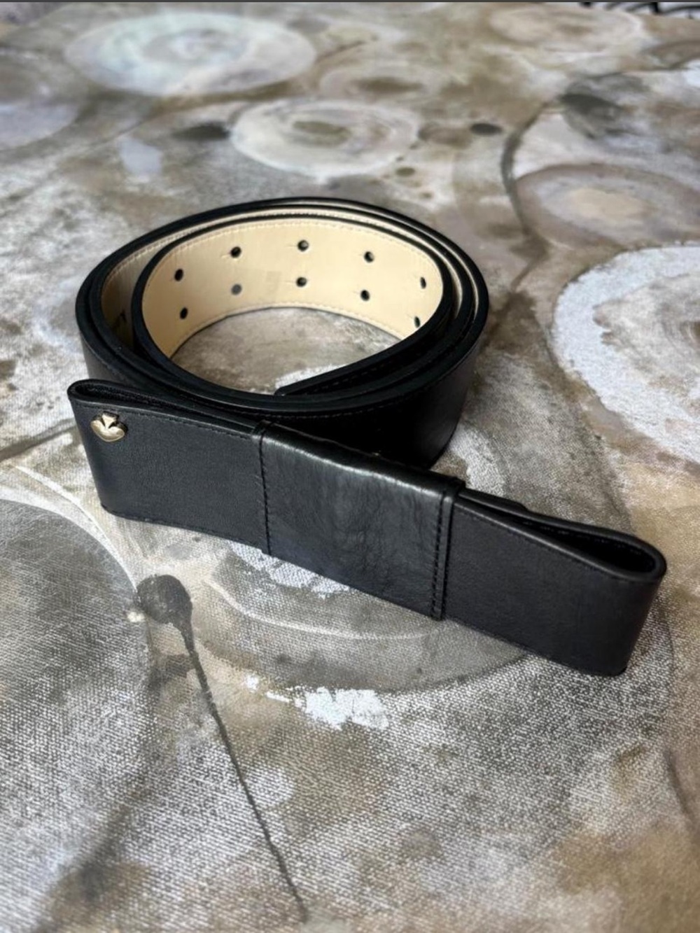 Kate Spade "In the Loop" Leather Belt - M